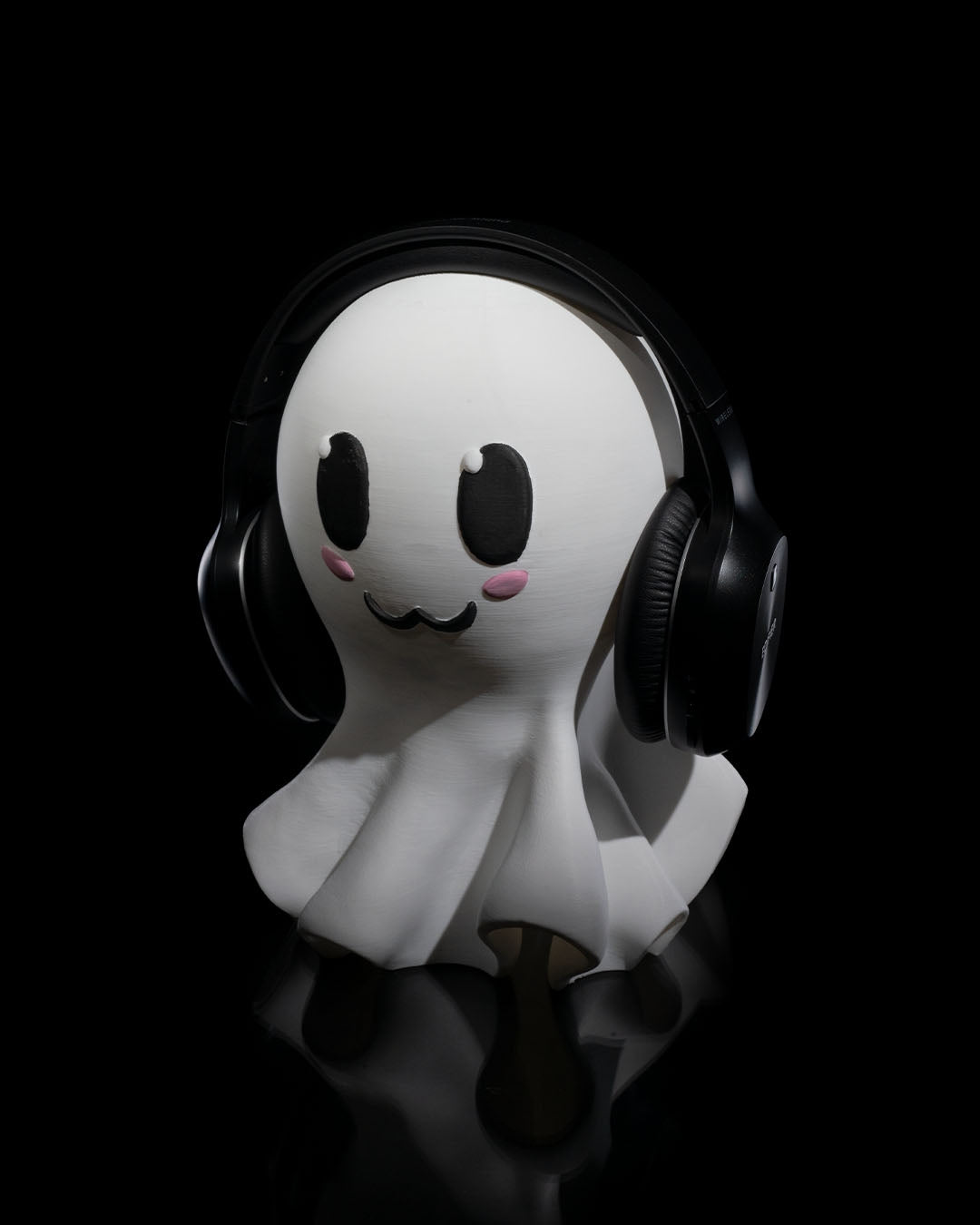 Kawaii Ghost Headphone Holder