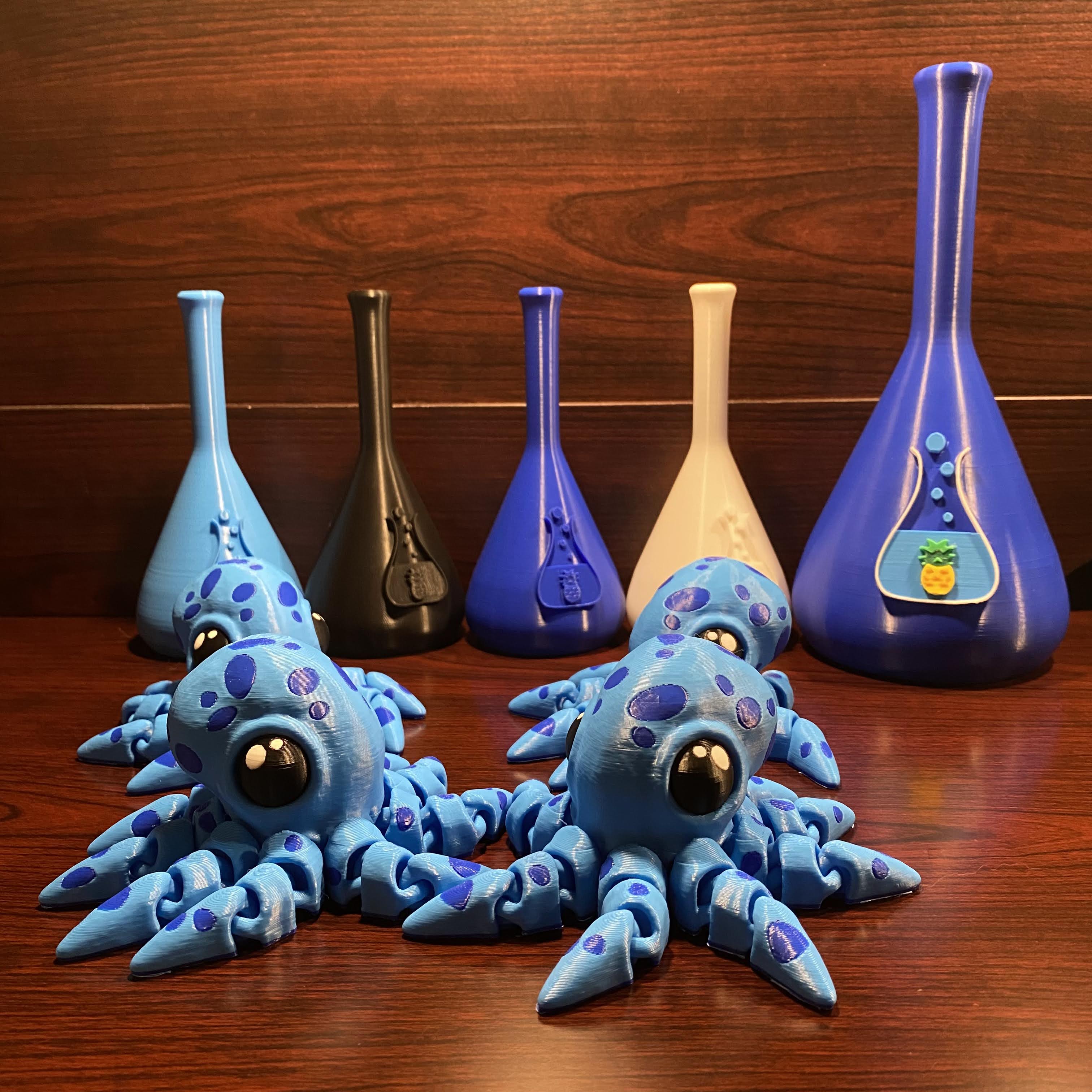 many spotted blue octopi fidgets