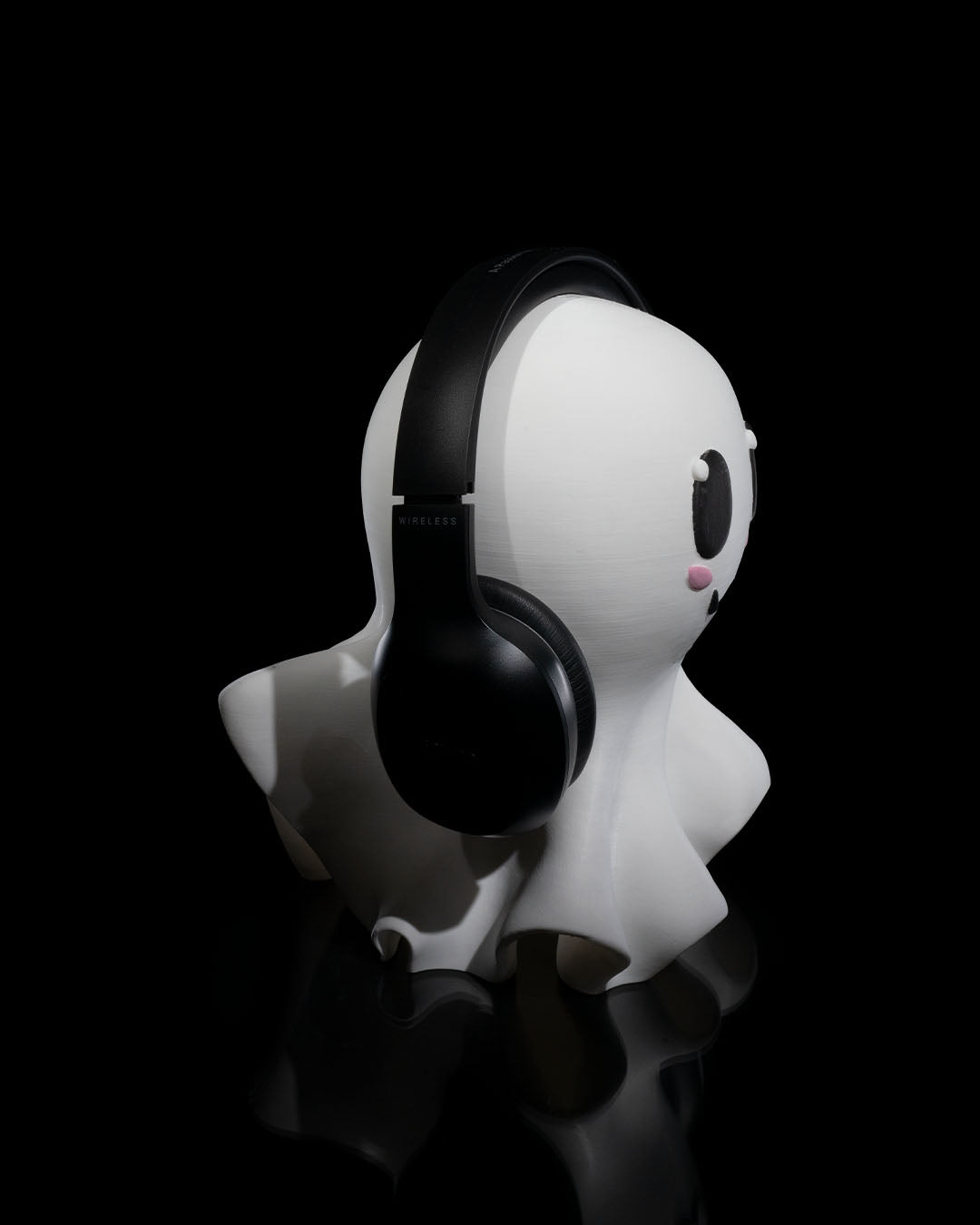 Kawaii Ghost Headphone Holder